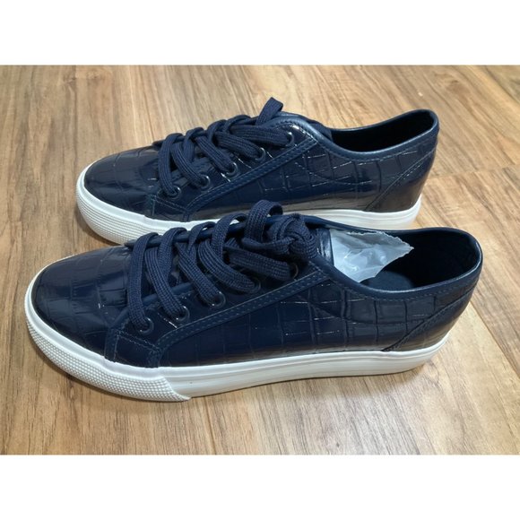 NWT- Women's JUSTFAB First Timer Platform Sneaker - Size 7 - Picture 3 of 12